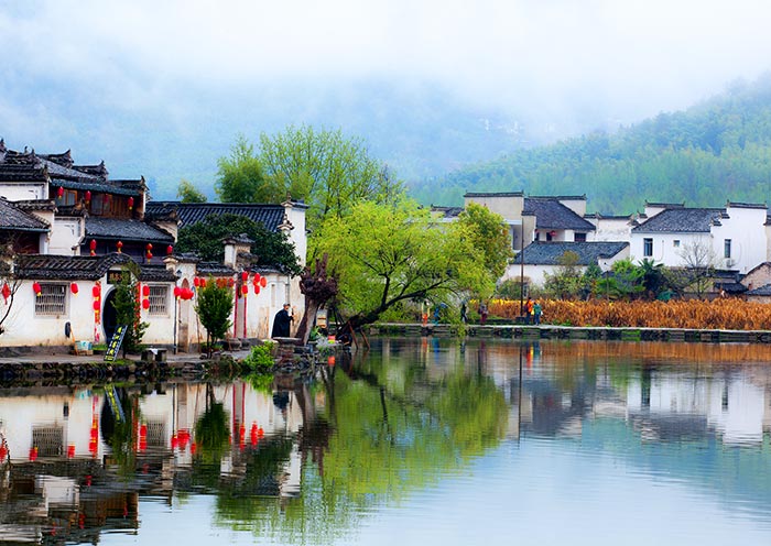 hongcun-village1