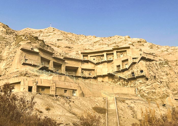 kezil-thousand-buddha-grottoes2