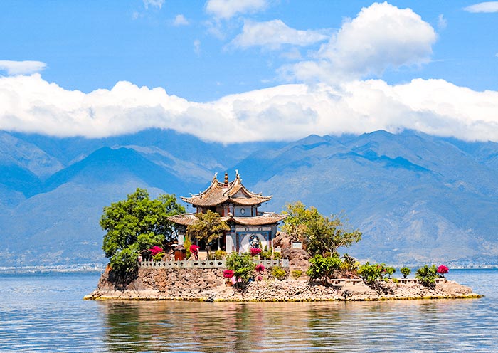 雲南全景 | 昆明元陽建水大理麗江香格裏拉12日遊
