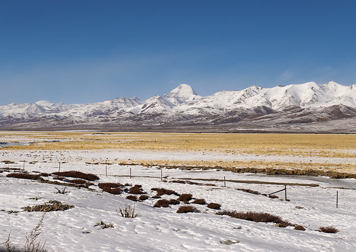 darchen-saga-road-scenery1