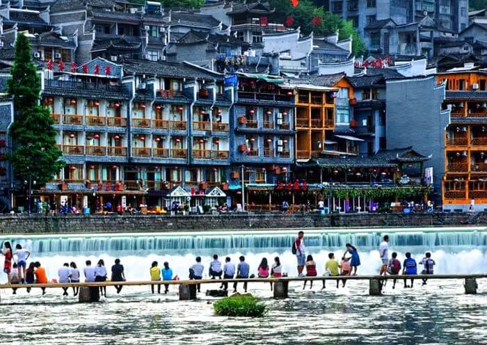 zhangjiajie-fenghuang-ancient-town5