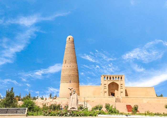 初識新疆 | 新疆烏魯木齊+天山天池+新疆博物館+吐魯番+仟佛洞+交河故城+坎兒井5天歴史文化之旅