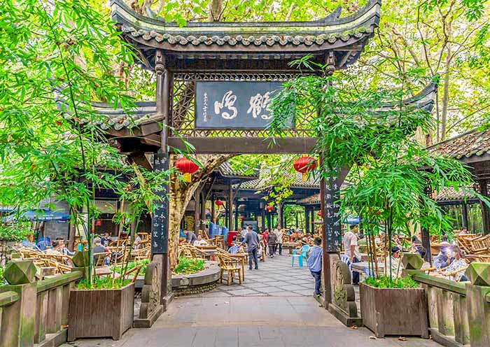 chengdu-peoples-park-tea-house1