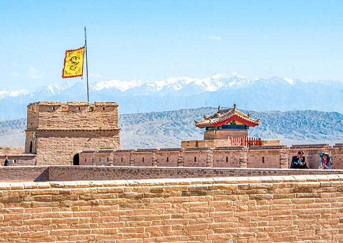 jiayuguan-fort2